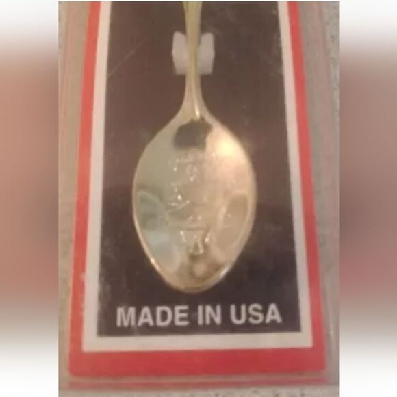 Vintage Collectors Silver Tone Travel Souvenir Spoon, "OREGON", W/STAGECOACH... - Picture 2 of 3